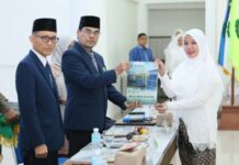 UIN Ar-Raniry Kukuhkan 1.488 Guru Profesional UIN Ar-Raniry Kukuhkan 1.488 Guru Profesional