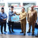 Satgas PRR Salurkan Bantuan 5 Unit Ambulans dari Korpri Untuk Wilayah Terdampak Bencana Satgas PRR Salurkan Bantuan 5 Unit Ambulans dari Korpri Untuk Wilayah Terdampak Bencana