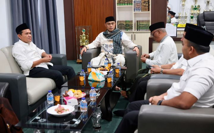 Wagub Aceh Sambangi Sejumlah Dayah di Pidie Jaya & Bireuen