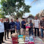 Wakil Ketua DPRA Yah Fud Kunjungi Korban Kebakaran di Peudada Wakil Keta DPRA Yah Fud Kunjungi Korban Kebakaran di Peudada