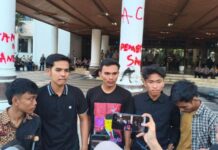 BEM UI Bersama ARA Gelar Demo di Kantor Gubernur Aceh, Ini 7 Tuntutannya BEM UI Bersama ARA Gelar Demo di Kantor Gubernur Aceh, Ini 7 Tuntutannya