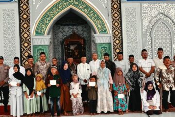 Selain 500 Anak Yatim, PHBI Peudada Santuni 20 Penyandang Disabilitas