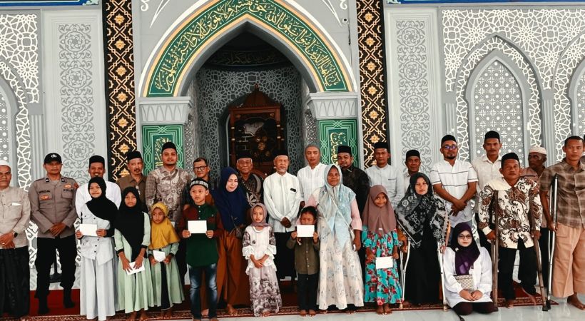 Selain 500 Anak Yatim, PHBI Peudada Santuni 20 Penyandang Disabilitas