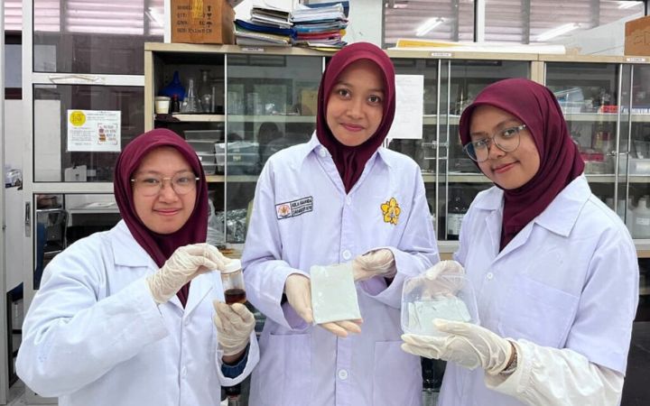 Mahasiswa USK Kembangkan Membran Penyaring Air Berbasis Kulit Manggis