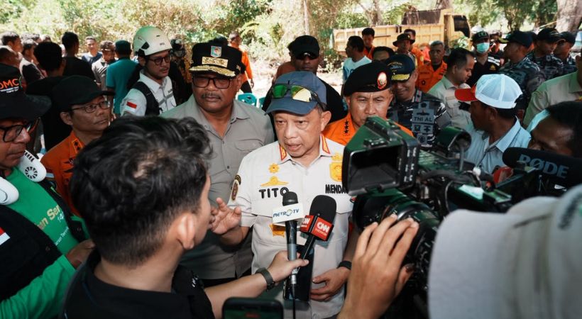 Tiba dari Aceh, Safrizal Langsung Dampingi Penanganan Gempa di Flores