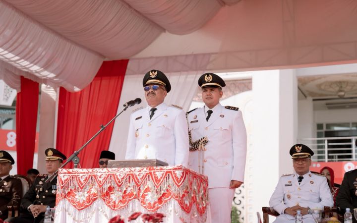 Bupati Sarjani Pimpin Upacara HUT ke-81 RI di Pidie