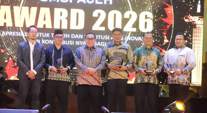 Bupati Pidie Raih SMSI Award 2026 sebagai Pelopor Pengentasan Buta Hijaiyah
