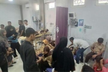 Setelah Santap MBG, Belasan Siswa SMAN 1 Kuala Keracunan