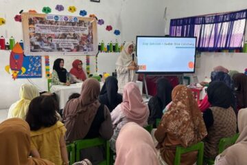 Tim Psikologi Unimal Dampingi Orang Tua Pahami Kesiapan Anak Masuk SD