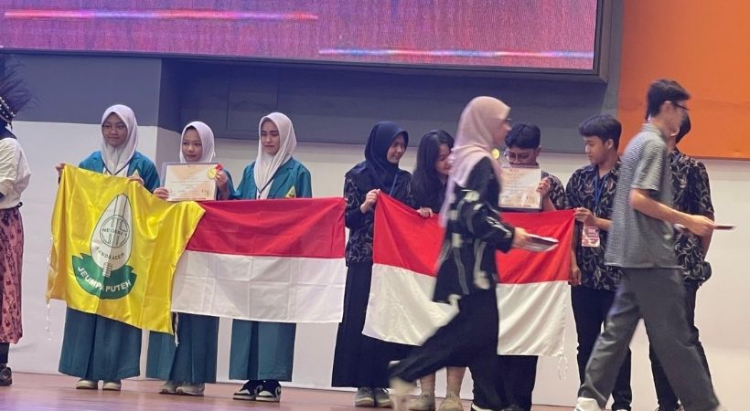 SMAN 1 Banda Aceh Raih Emas dan Perak di Kompetisi Sains Dunia