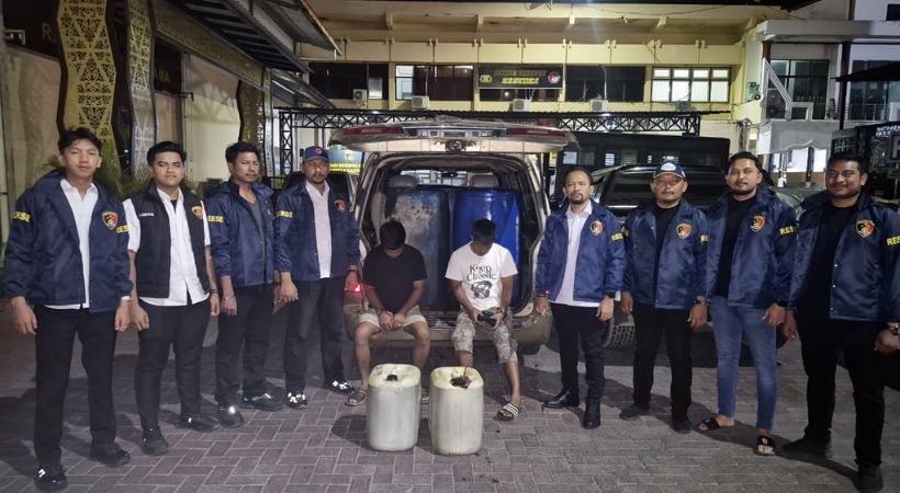 Polisi Amankan Mobil Bawa 600 Liter Bio Solar Subsidi di Banda Aceh