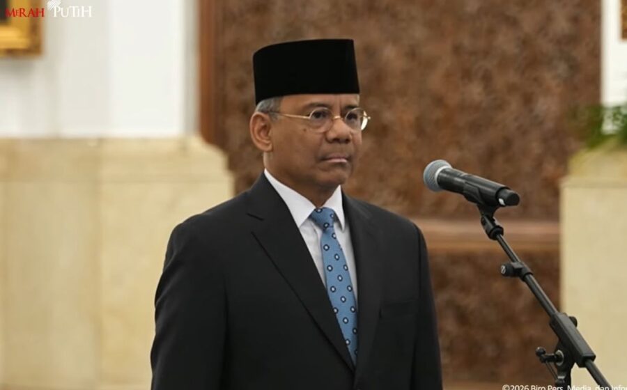 Baru Setahun Purbaya Jadi Menkeu, Prabowo Kini Pilih Suahasil Nazara Komparatif.ID, Jakarta– Presiden Prabowo Subianto resmi melantik Suahasil Nazara sebagai Menteri Keuangan di Istana Negara, Jakarta Pusat, Senin (14/9/2026). Suahasil menggantikan Purbaya Yudhi Sadewa yang genap menjabat sebagai Menteri Keuangan selama setahun. Pelantikan berlangsung pada Senin sore dan dipimpin langsung oleh Presiden Prabowo. Sejumlah menteri, wakil menteri, serta pejabat negara turut hadir dalam agenda tersebut. Dalam prosesi pelantikan, Prabowo memimpin pembacaan sumpah jabatan yang kemudian diikuti oleh Suahasil.