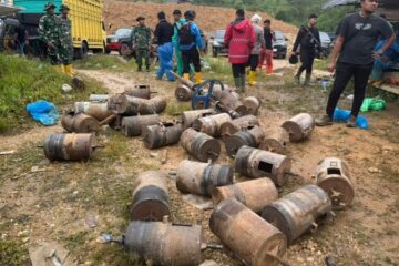 Aparat Tertibkan Tambang Ilegal di Geumpang Pidie