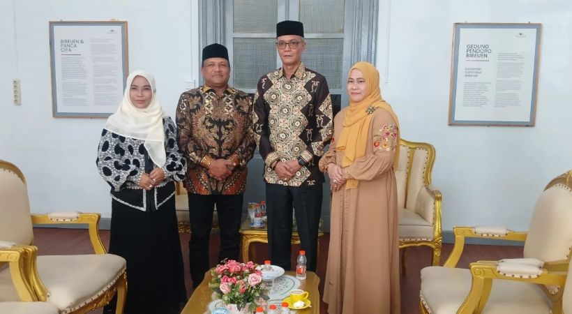 TA Khalid Temui Bupati Mukhlis, Ucapkan Selamat HUT ke-27 Bireuen