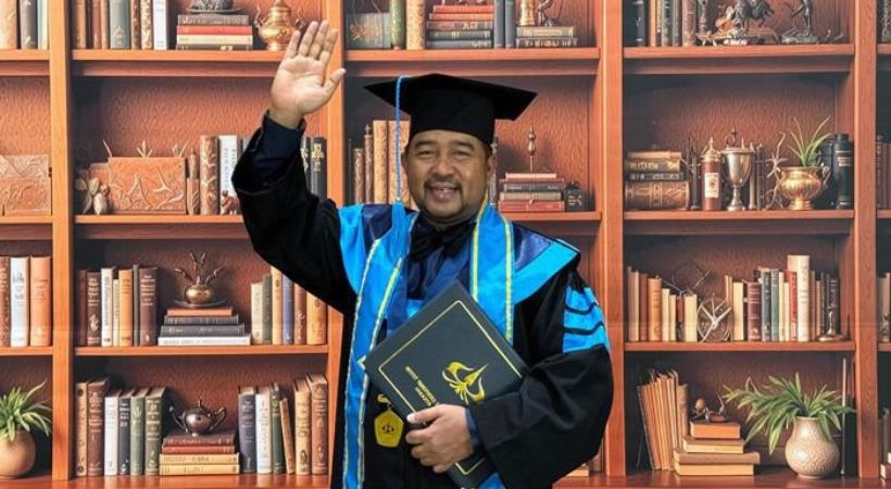 CEO PT Trans Continent Ismail Rasyid Resmi Sandang Gelar Doktor