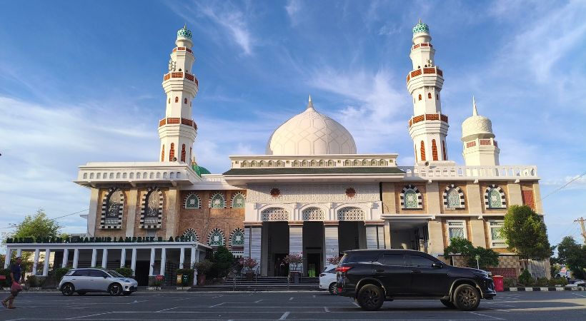 Masjid Oman, Salah Satu Destinasi Wisata Religi di Banda Aceh