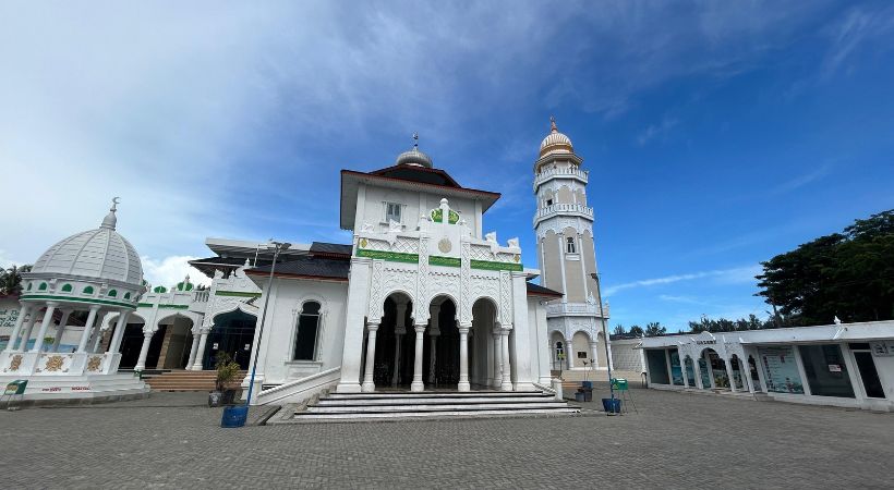 Masjid Baiturrahim Ulee Lheue, Bukti Ketangguhan Masyarakat Aceh