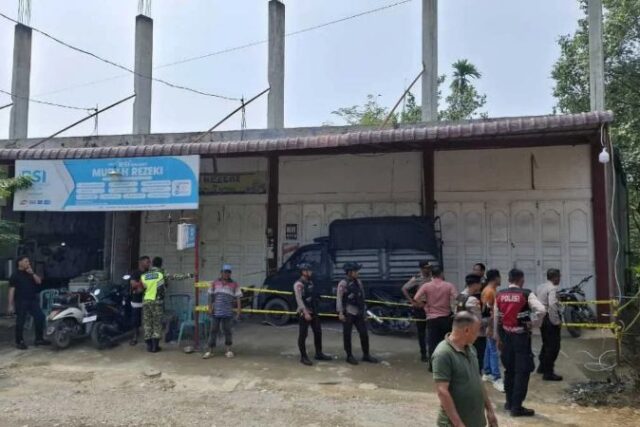 Polisi Gerebek Pabrik Sabu Cair 1,2 Ton di Pidie, 2 WNA Tiongkok Ikut Diamankan