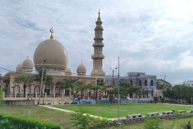 Taman Masjid Haji Keuchik Leumiek, Ruang Hijau yang Kini Jadi Ruang Temu Warga Banda Aceh