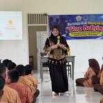 Psikolog Rini Julistia Edukasi Siswa Anti-Bullying di SMP Negeri 9 Lhokseumawe
