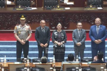 Prabowo Mendadak Copot Listyo Sigit, DPR Setujui Suyudi Ario Seto Jadi Kapolri