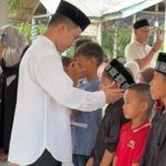 Kepala BPMA Serahkan Bantuan Pembangunan Balai Pengajian di Madat