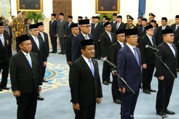 Daftar Lengkap Reshuffle Menteri, Pratikno Dicopot, Bahlil & Sugiono Digeser
